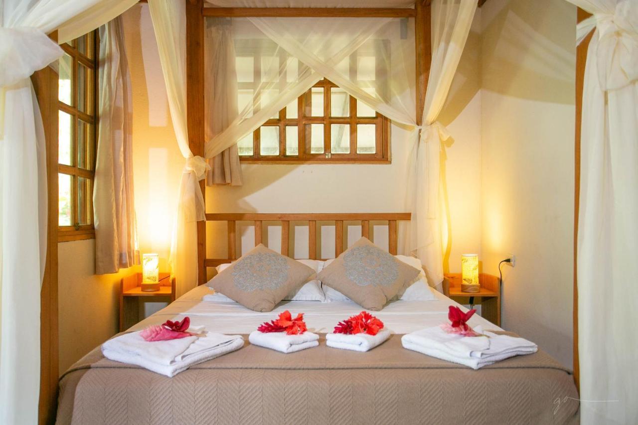 Hotel Casa Merlin Puerto Viejo de Talamanca ภายนอก รูปภาพ